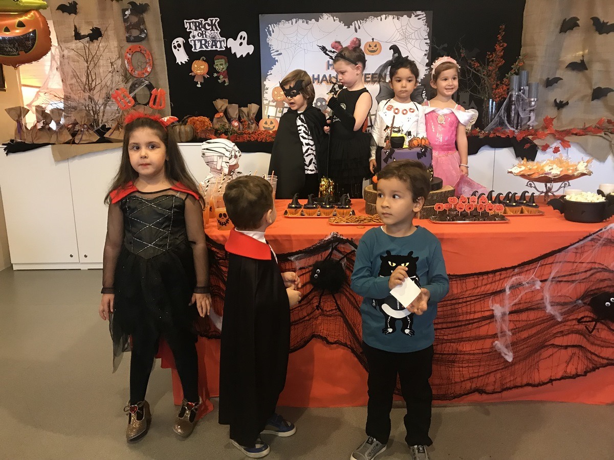 Kids Studio - Halloween 2017